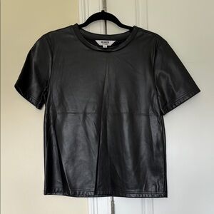 BB Dakota Black Boxy Short Sleeve T-Shirt